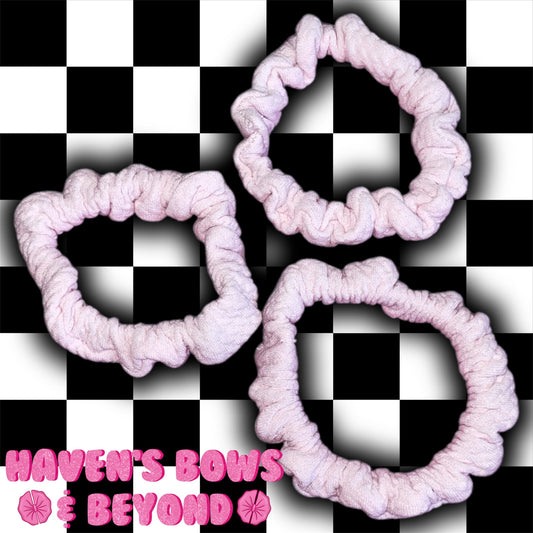 Pink skinny scrunchie