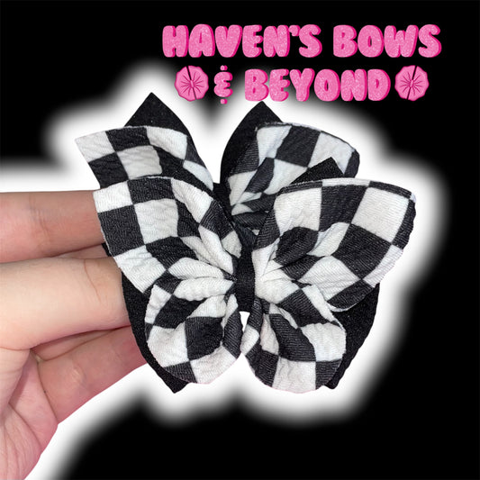 3” checkered butterfly layered piggies